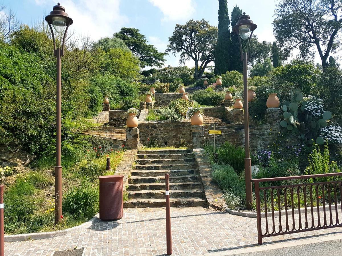 Villa Adriandre Le Le Rayol-Canadel-sur-Mer Eksteriør billede